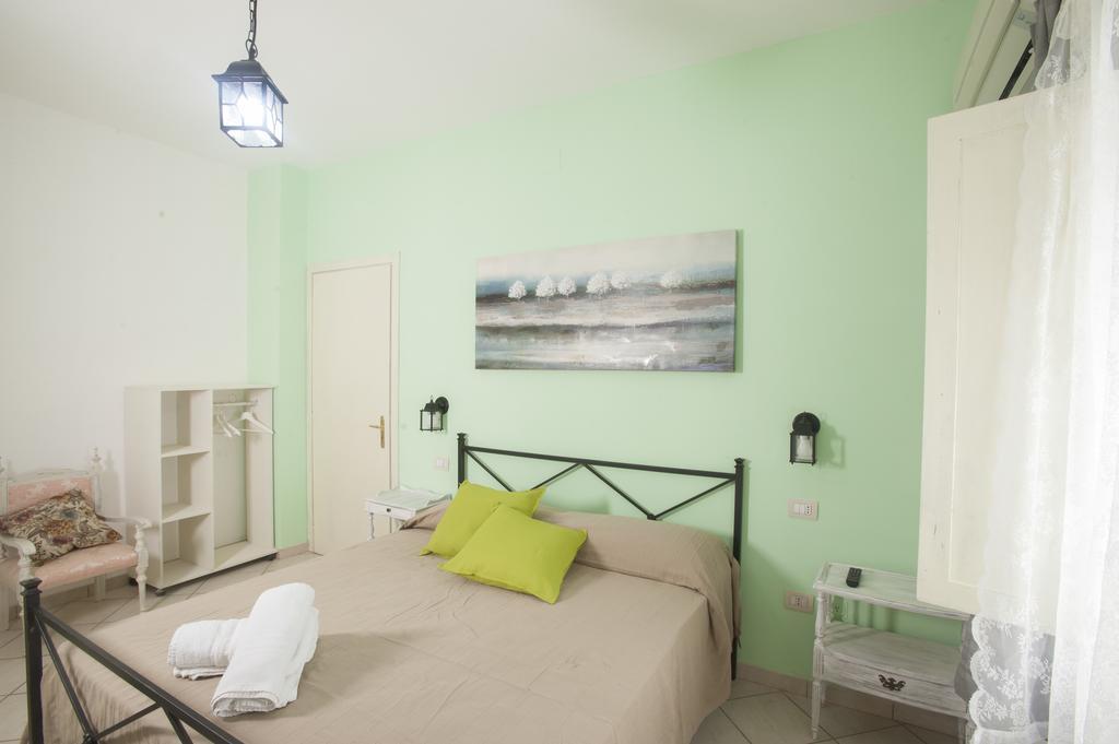 City Pompei Accommodations Oda fotoğraf