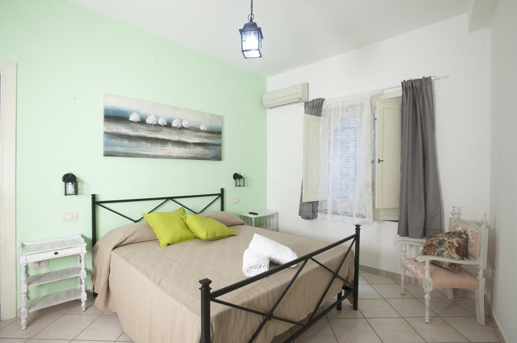City Pompei Accommodations Oda fotoğraf